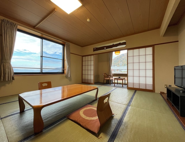 ホテルおもだか