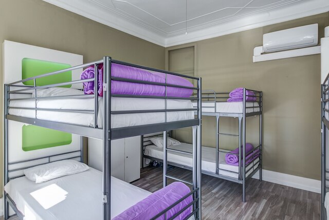 ホステル セブン ヒルズ