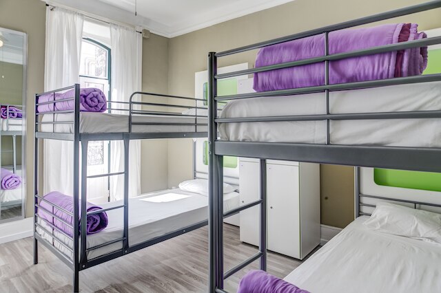 ホステル セブン ヒルズ