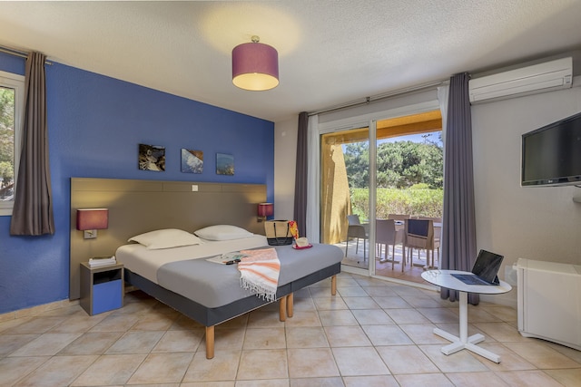 ベランブラ クラブス プレスキール ドゥ ジェン - リヴエラ ビーチ クラブ