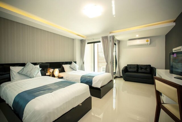 チョンラダ プレイス