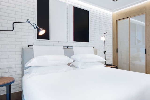 ザ コーナー ホテル