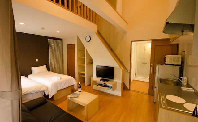 Holiday Niseko スノーバード