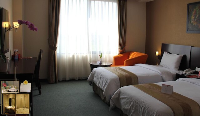 アジアリンクプレミアカラワン