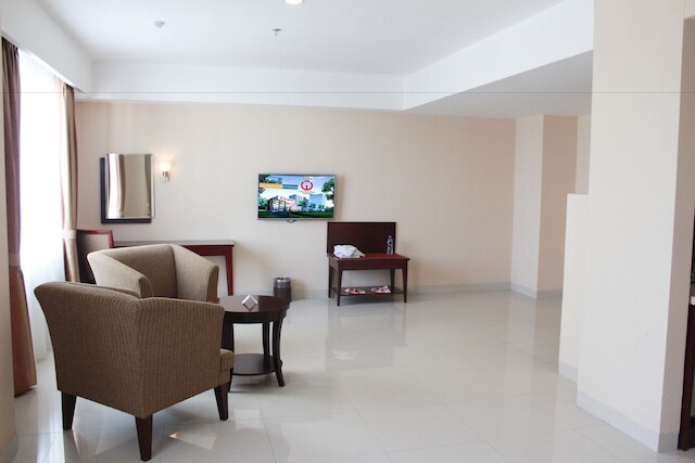 アジアリンクプレミアカラワン