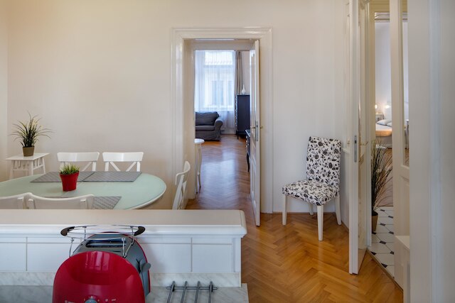 チャールズ ブリッジ プレミアム アパートメンツ