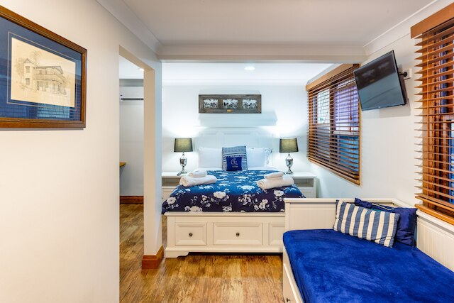 ザ ビレッジ B&B