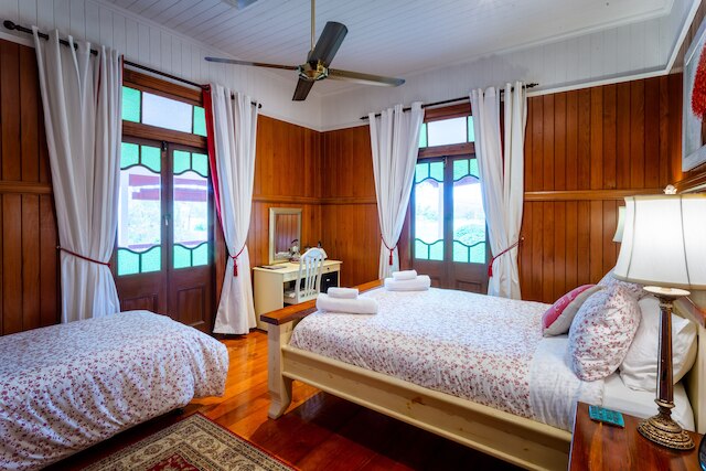 ザ ビレッジ B&B