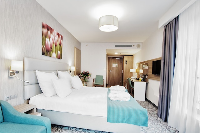 ゴールデン チューリップ クラクフ カジミェシュ