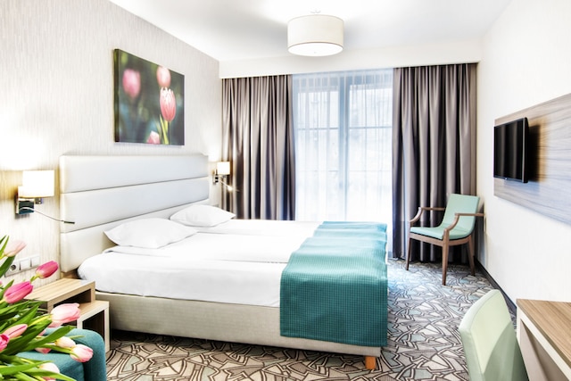 ゴールデン チューリップ クラクフ カジミェシュ