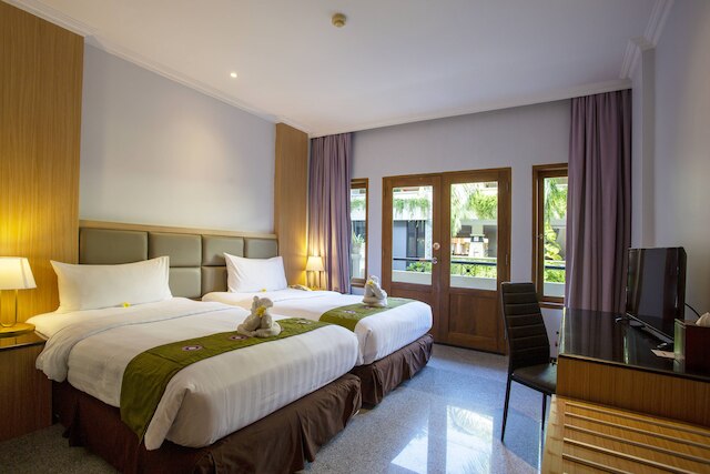 フェイマスホテル・クタ