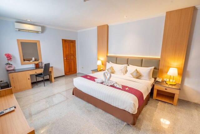 フェイマスホテル・クタ