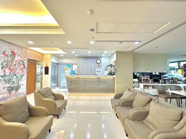 ビューティー トリップ ホテル (美之旅商務飯店)