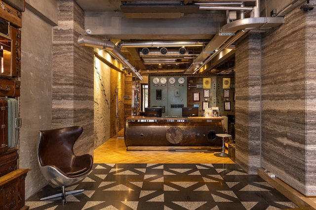 ブルースカイ ホテル (藍天飯店)