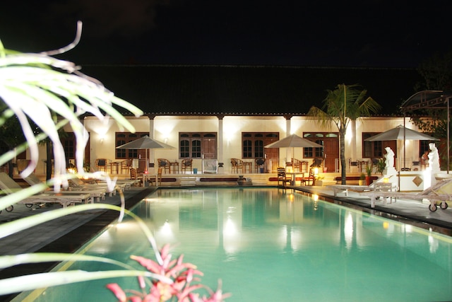 ワルン ココ ホステル