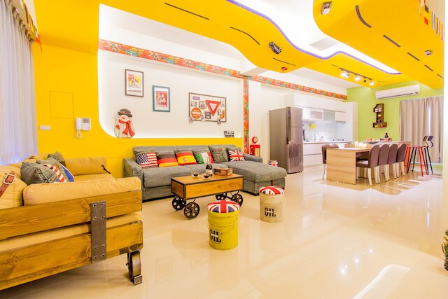 F ワン B&B (FOne 館)