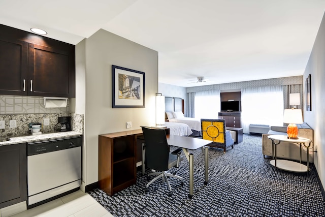 ホームウッド スイーツ バイ ヒルトン バーミンガム ダウンタウン ニア UAB