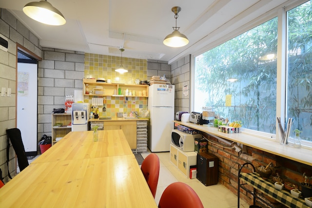 サニー ヒル ゲストハウス ホンデ