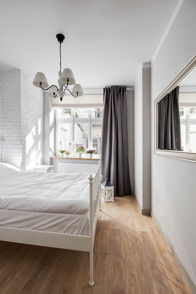 トゥーグッド アパートメンツ