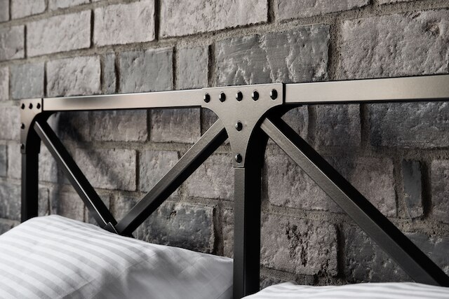 トゥーグッド アパートメンツ