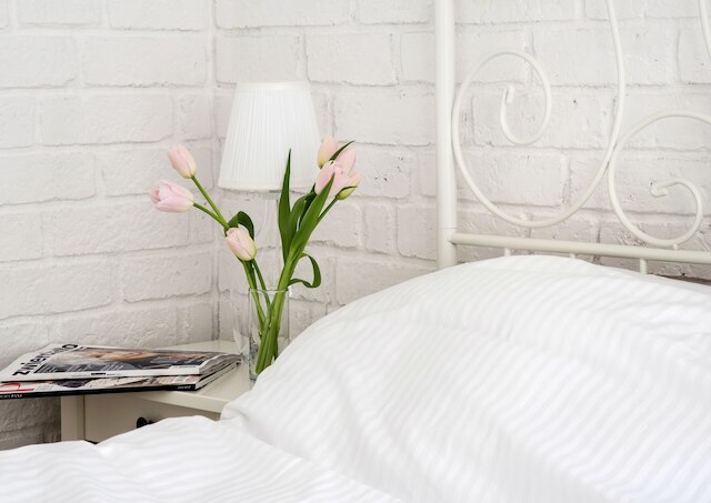 トゥーグッド アパートメンツ