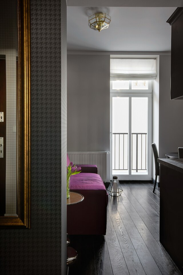 トゥーグッド アパートメンツ