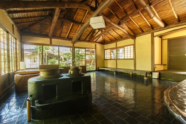 養生館はるのひかり