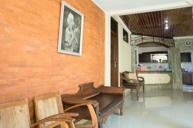 ブランジョン ホーム ステイ