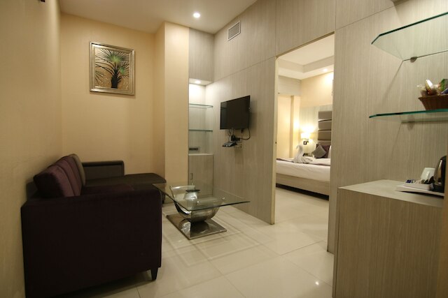 ゴールデン チューリップ ソルト レイク シティ コルカタ