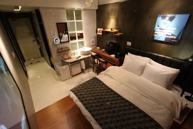 フェブラリー ホテル アプサン