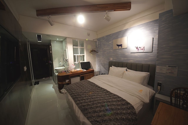 フェブラリー ホテル アプサン