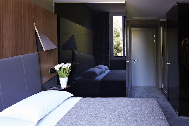 ザ ビルディング ホテル