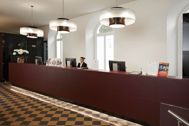 ザ ビルディング ホテル