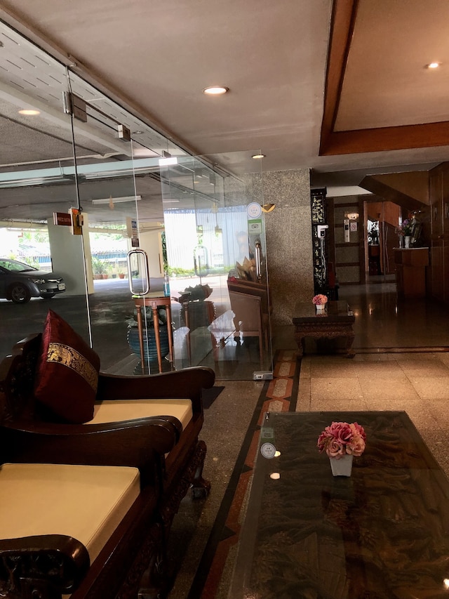 インターチェンジ タワー サービスド アパートメント