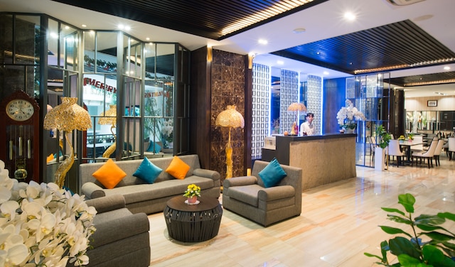 サンライズ セントラル ホテル