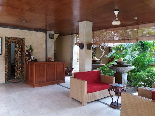 ザ サリ ビーチ