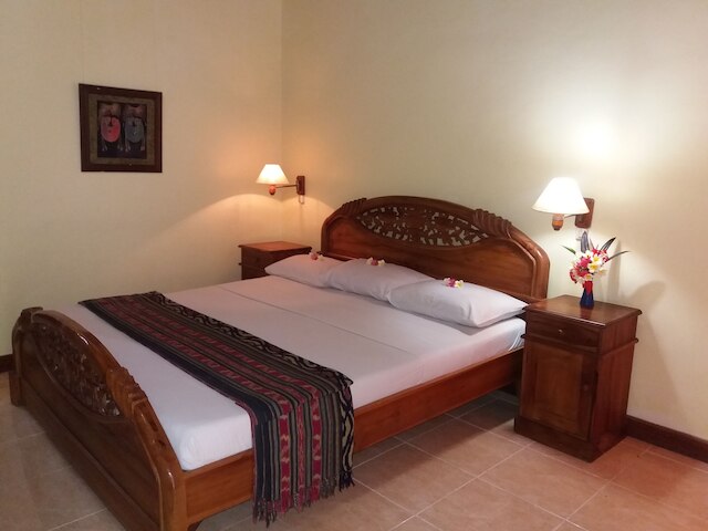 ザ サリ ビーチ