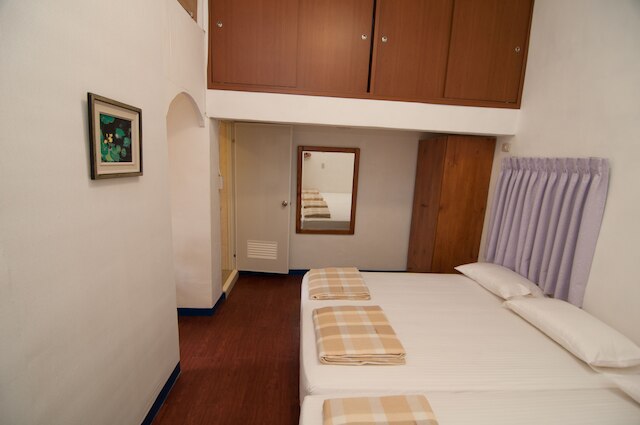 モンチ ホステル