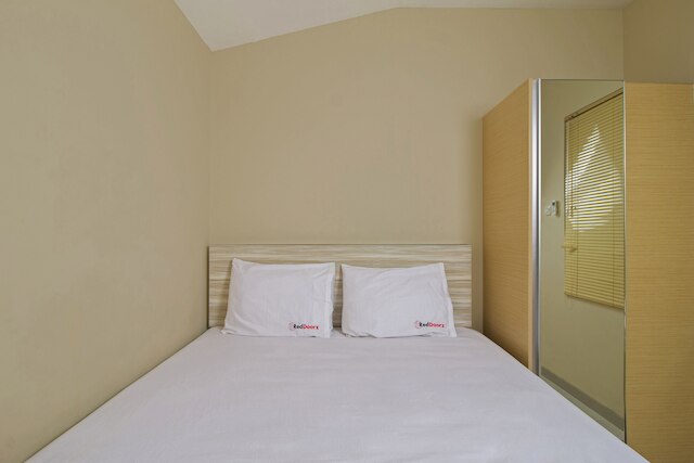 レッドドアーズ プラス アット セティアブディ テンガ