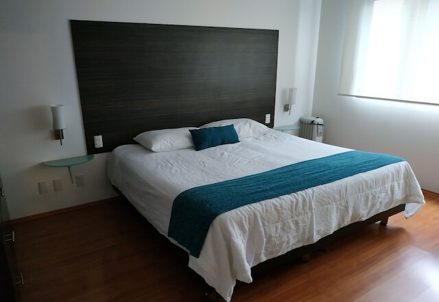 グルポ キングス スイーツ アルフレード デ ムセット