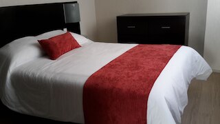 グルポ キングス スイーツ アルフレード デ ムセット