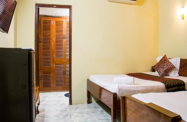 ロイヤル ゲスト ハウス