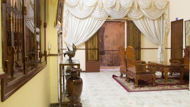 ロイヤル ゲスト ハウス