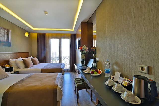 コーナー ホテル