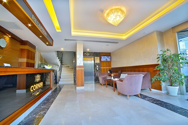 コーナー ホテル