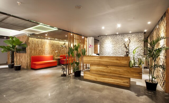 ダウン バリ スミニャック ホテル