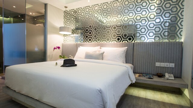 ダウン バリ スミニャック ホテル