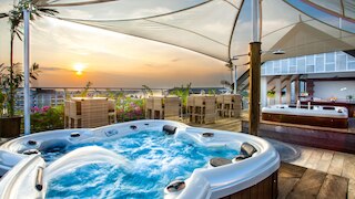 ダウン バリ スミニャック ホテル