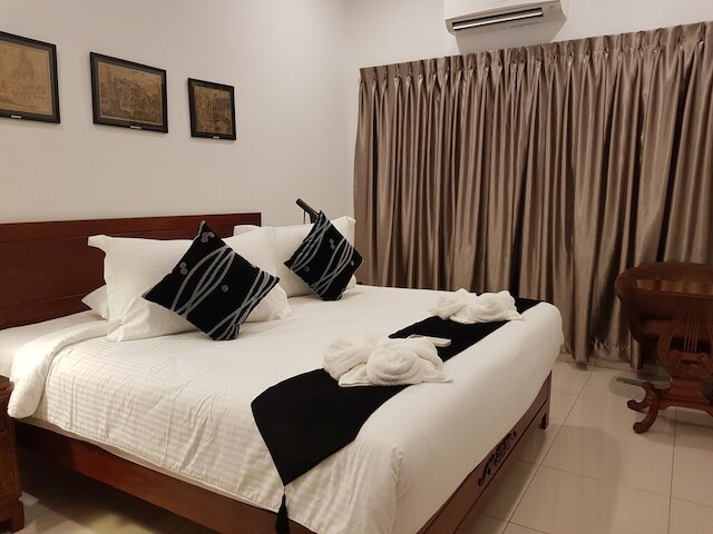 ヒーレン ストレイツ ホテル