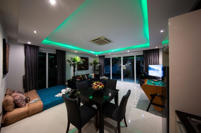 コリブリ プール ヴィラパタヤ